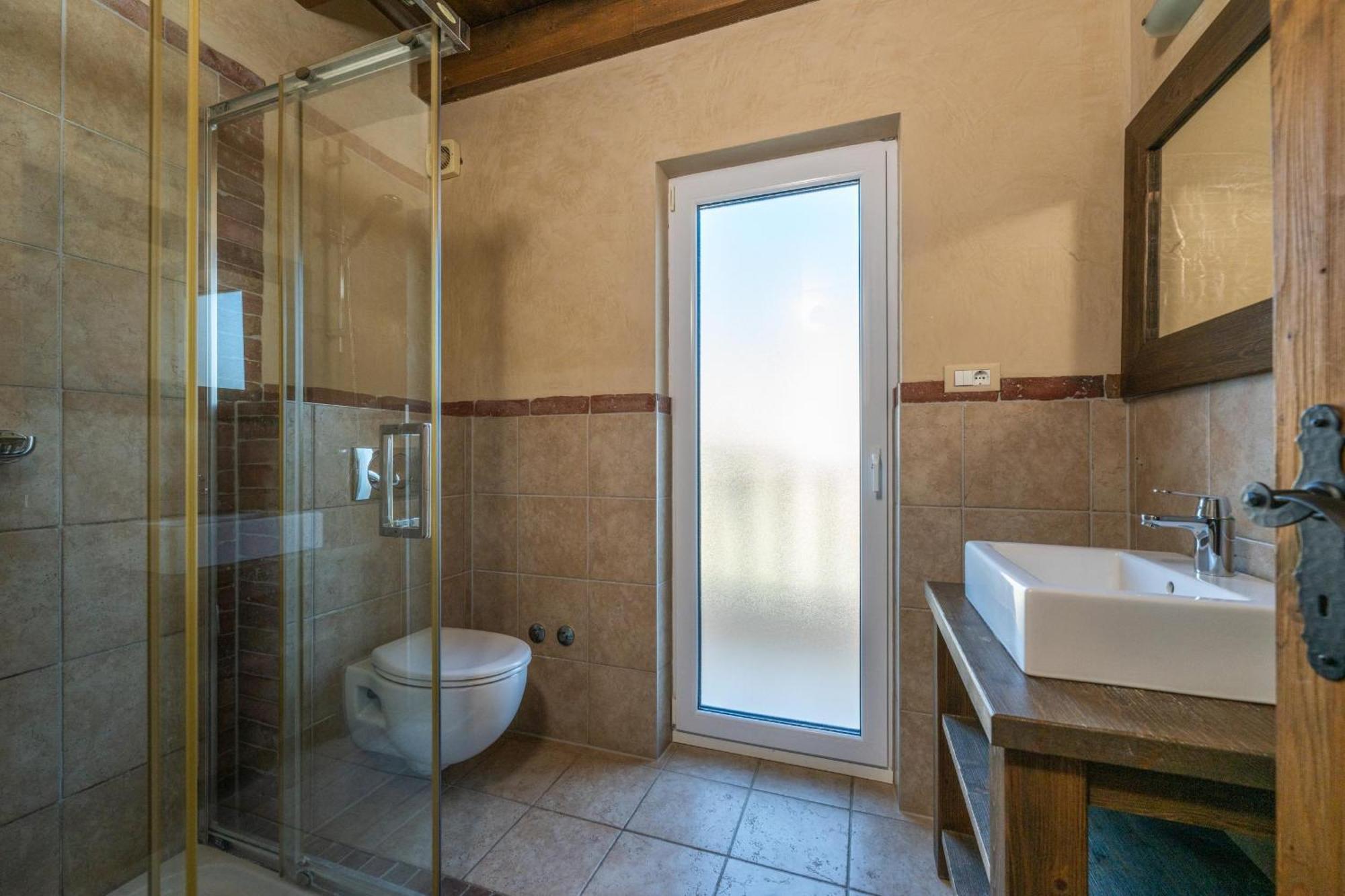 Villa Castagna Near The Sea With Private Pool And Sauna Premantura Exterior photo